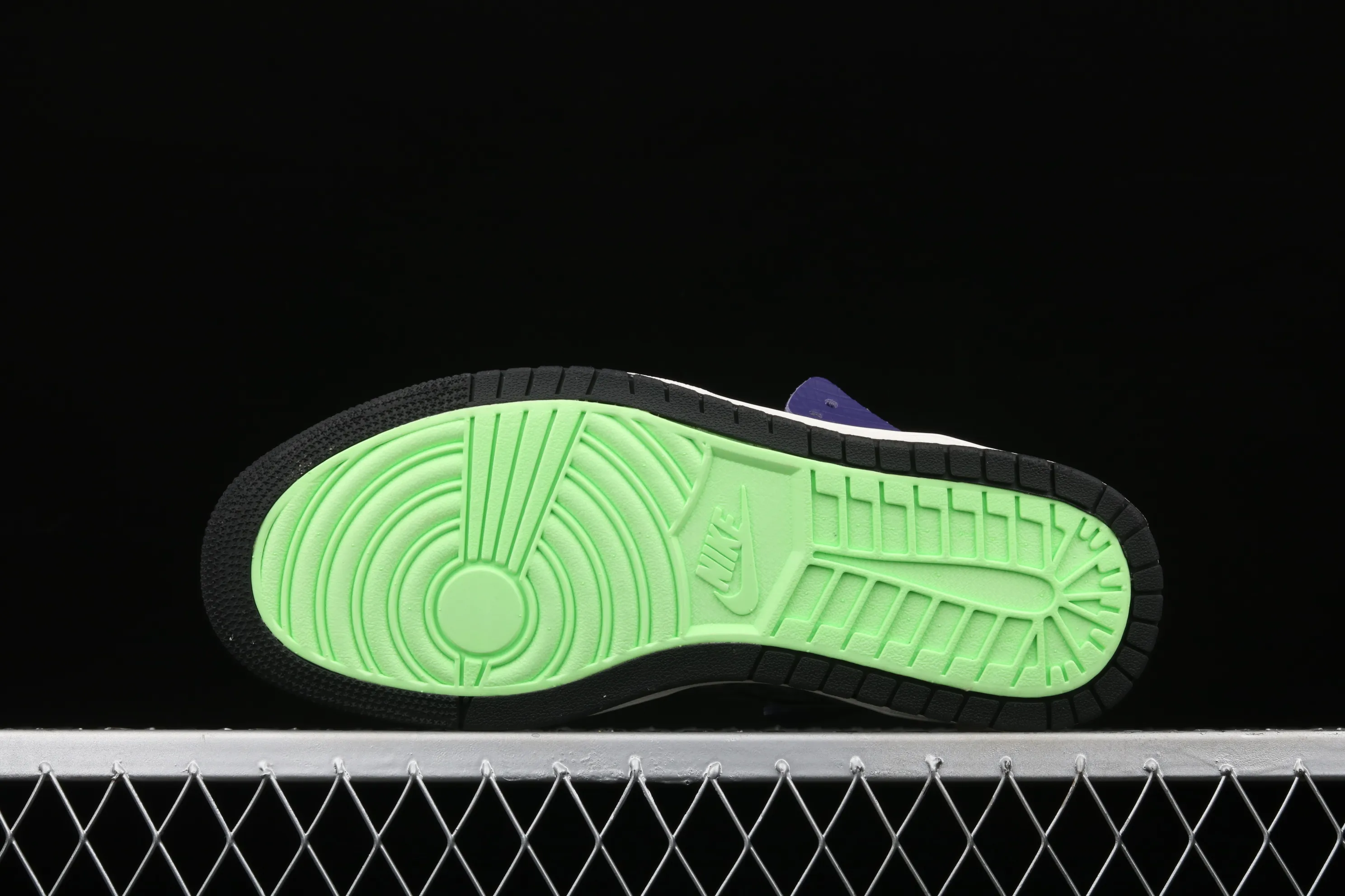 All categories Air Jordan Jordan series basketball shoes Air Jordan 1 High Z version Air Jordan 1 Zoom Air CMFT "BayouBoys" AJ1 Joe 1 Zion black purple DC2133-500